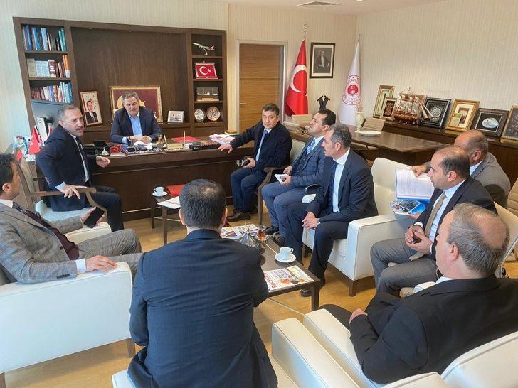 Van heyeti, Çevre ve Şehircilik Bakanlığını birim birim gezdi G4