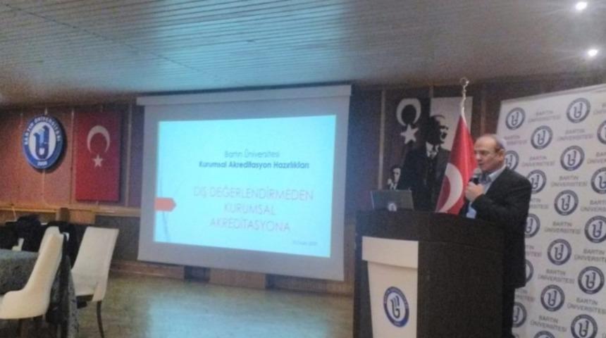 Kurumsal akreditasyon bilgilendirme toplantısı yapıldı