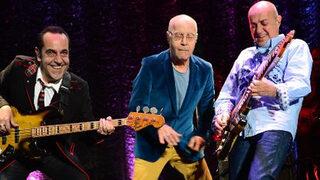 Özkan Uğur: Sayenizde yaşıyorum