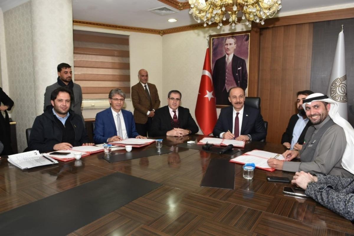 Kuveytli hayırseverler Şanlıurfa&rsquo;da okul onaracak