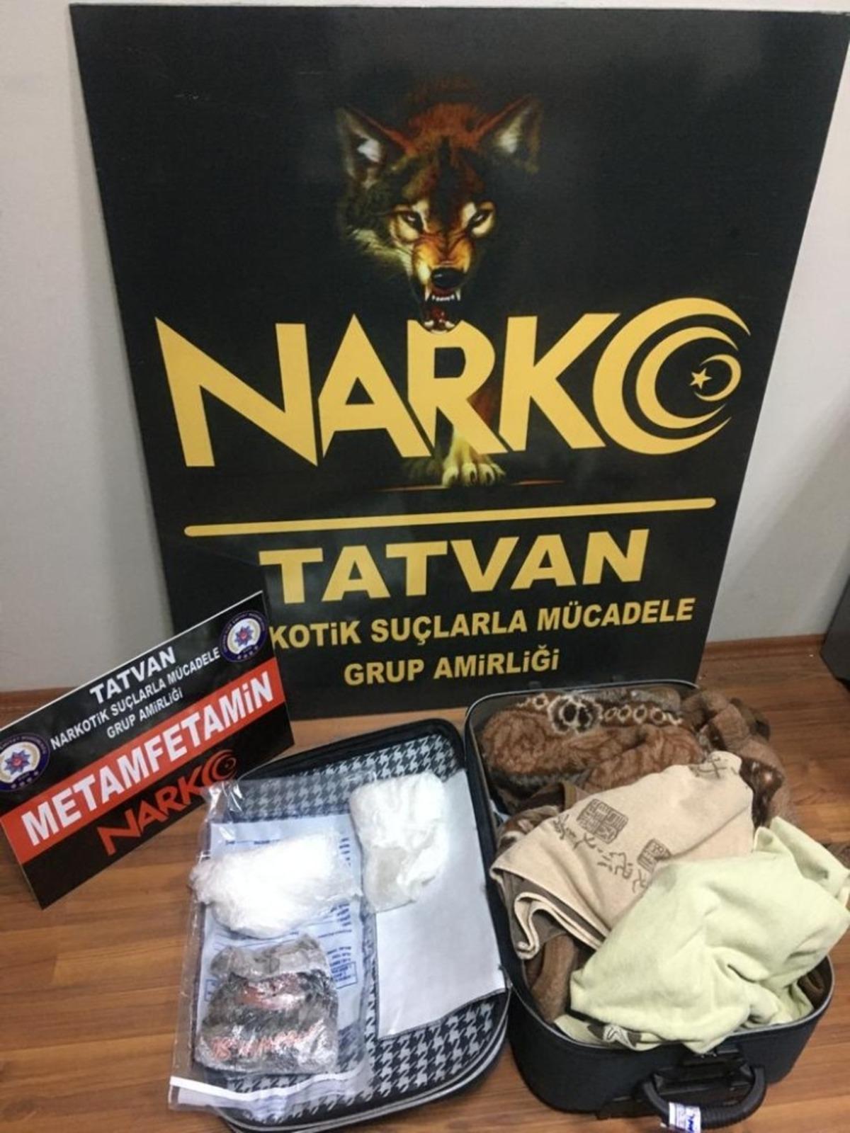 Tatvan&rsquo;da uyuşturucu operasyonu