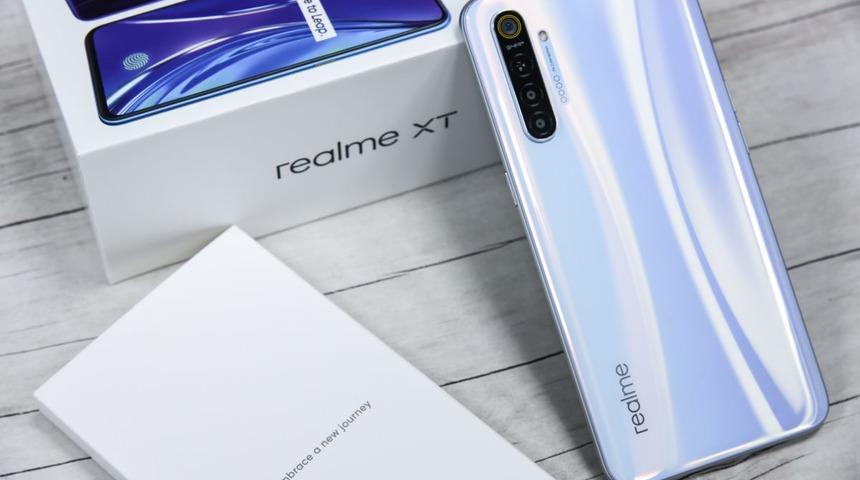 Realme iki ürünü ile Türkiye pazarına giriş yapacak