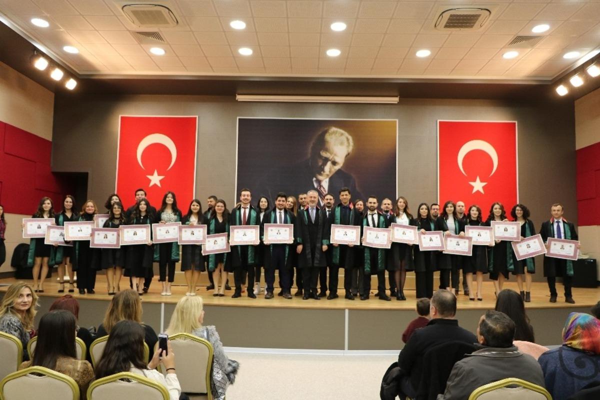 Muğla Barosu&rsquo;na 21 yeni avukat katıldı