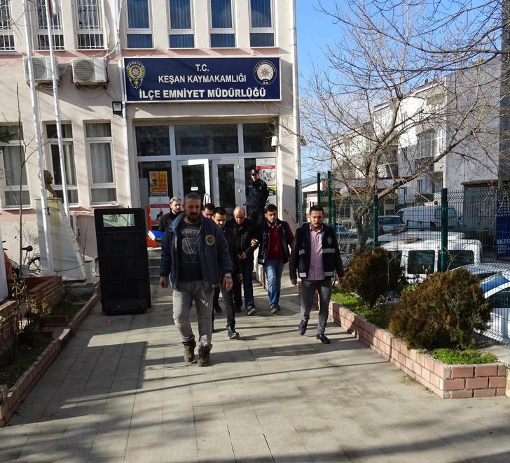 Öz kızını boğarak öldürdükten sonra parçalara ayırdığını itiraf etmişti! Babadan mahkemede şaşkına çeviren ifade G1