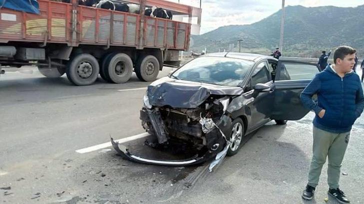 İzmir'de feci kaza! Hamile eşinin yanından ayrılmadı G5