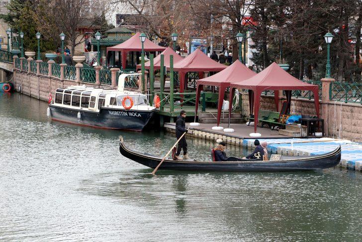 Eskişehir'de gondol gezisini soğuk hava bile engelleyemedi G1