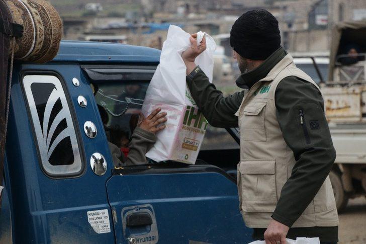 İdlib'de göç edenlerin sayısı 40 bini geçti G4