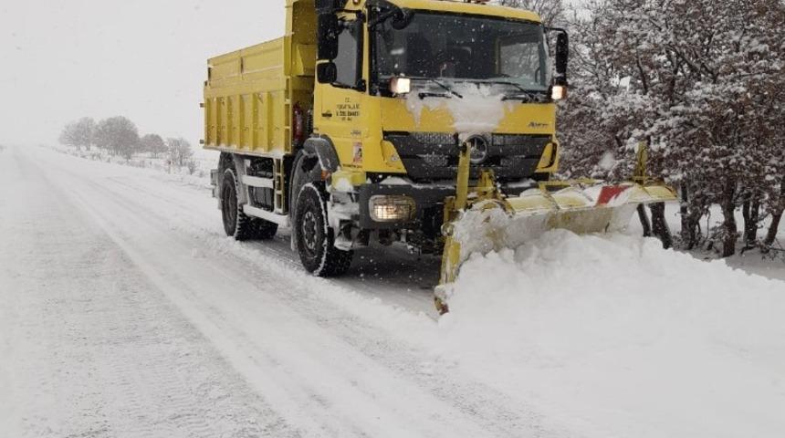 Kapanan 270 k&ouml;y yolundan 249&rsquo;u a&ccedil;ıldı