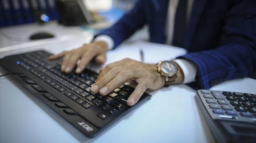 'Gönül ilişkisi' dedikodusu çıkarıp amirine 'Herkesin dilindesin' diye mesaj atınca... Yargıtay'dan karar