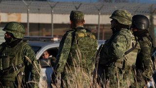 Toplu firar: En az 100 mahkum kaçtı