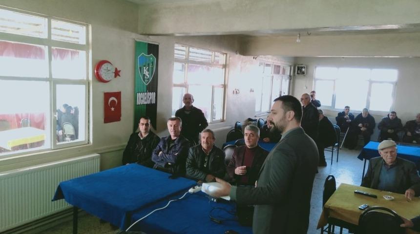 İzmitli &ccedil;ift&ccedil;iler, buzağı bakımı hakkında bilgilendirildi