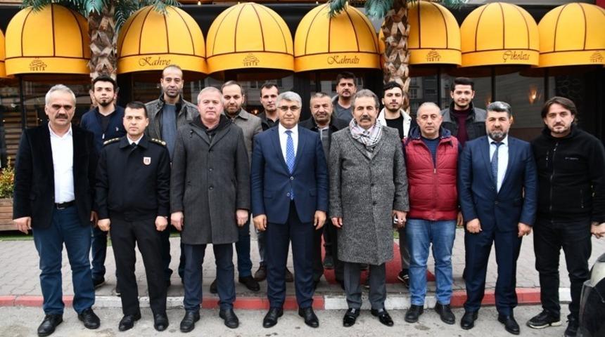 Vali G&uuml;rel esnaflarla bir araya geldi