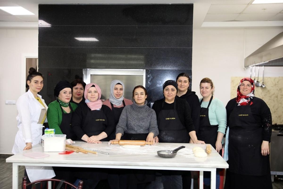 İlkadım&rsquo;dan kadınları meslek sahibi yapan kurs