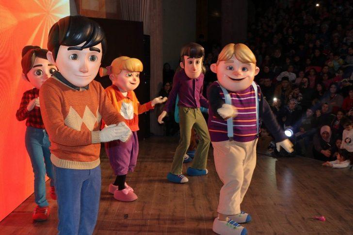 Nevşehir’de çocuklar Rafadan Tayfa’ya büyük ilgi gösterdi G4