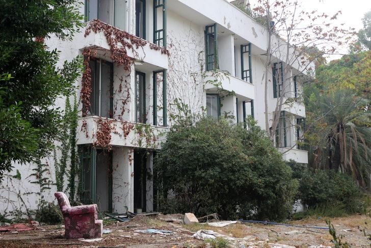 Dönemin en ünlü 'eko tatil' otelleri Naturland Eko Park ve Resort Otel' icradan satılık G3