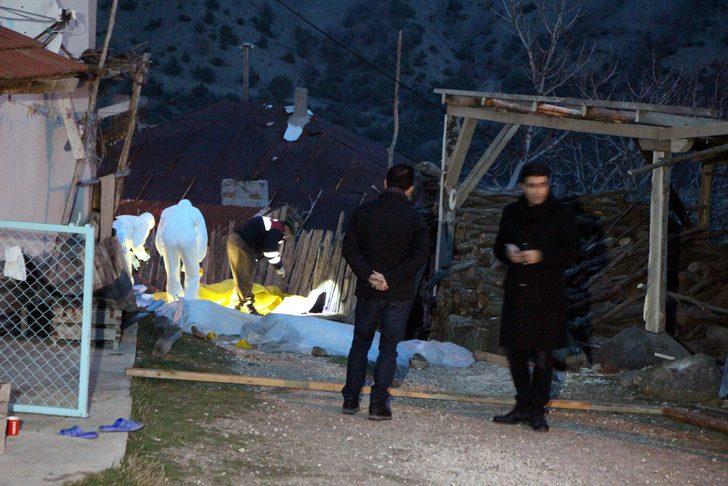 Ailesi vahşice katledilmişti! Okuduğu mektup duruşma salonundakileri gözyaşlarına boğdu G2