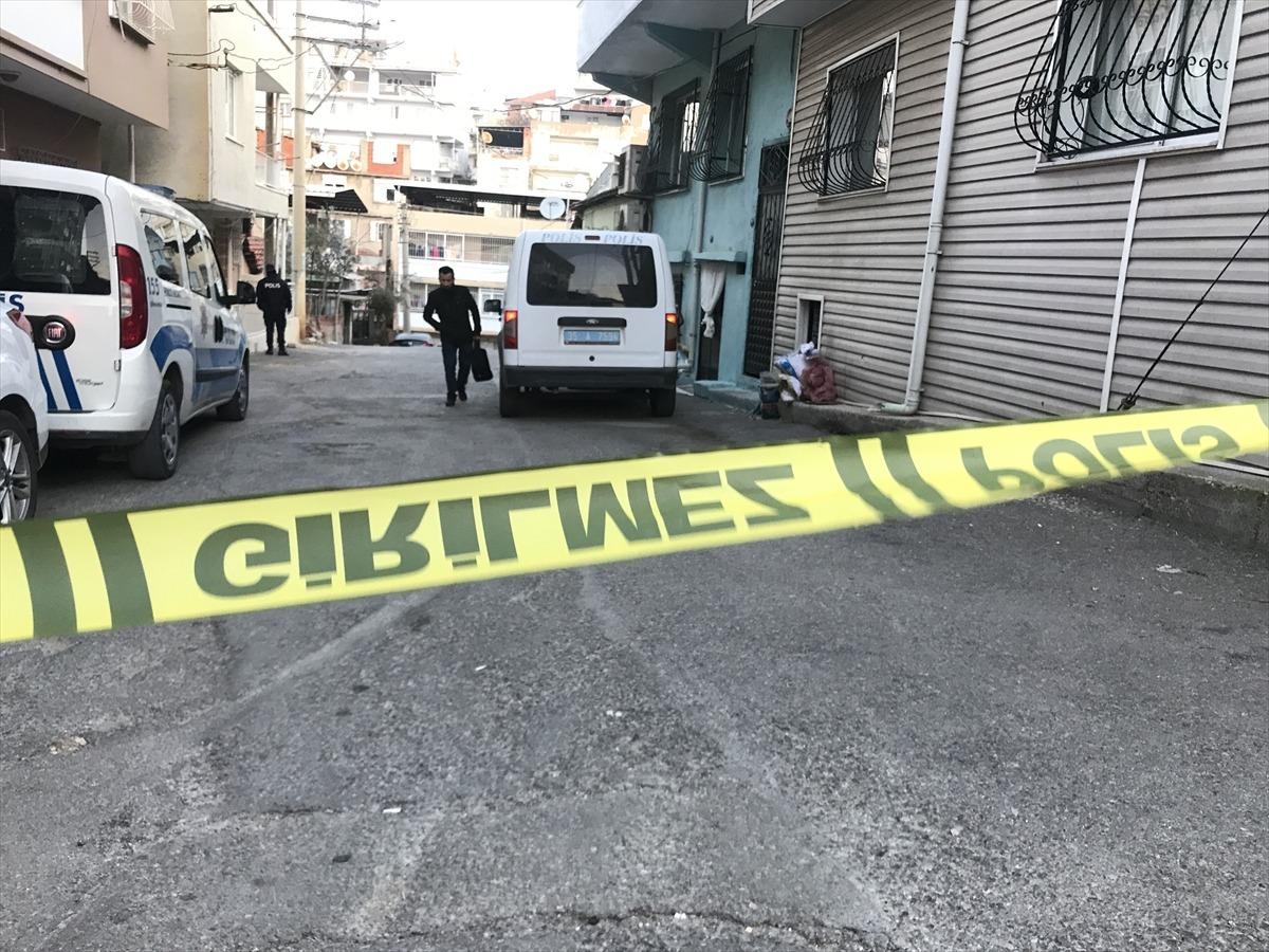 G&Uuml;NCELLEME - İzmir'de eski eşi tarafından darbedilip t&uuml;fekle vurulan kadın &ouml;ld&uuml;