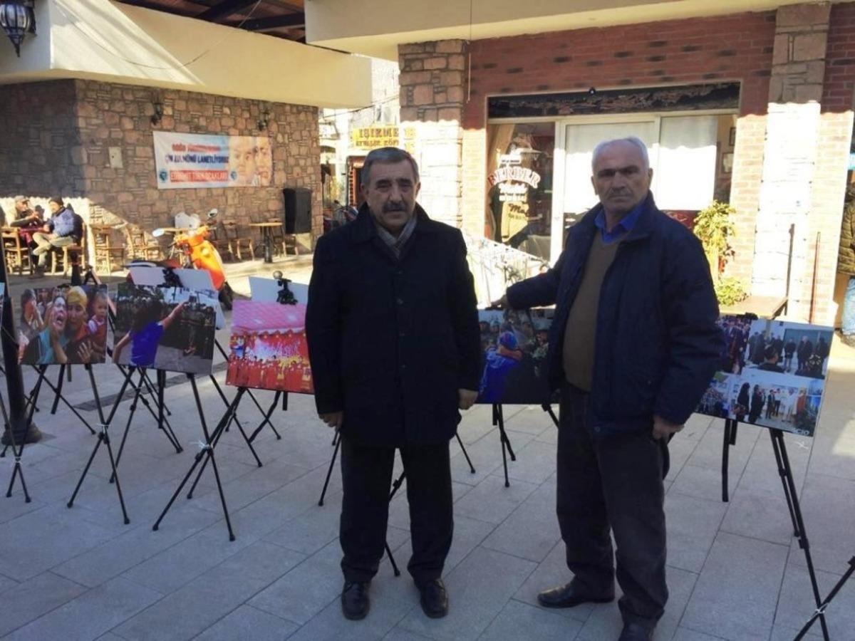 Uygur T&uuml;rklerine yapılan zul&uuml;m fotoğraflarla sergilendi
