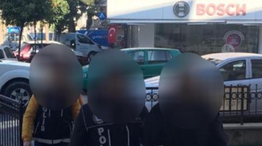 Evde uyuşturucu ile yakalandılar