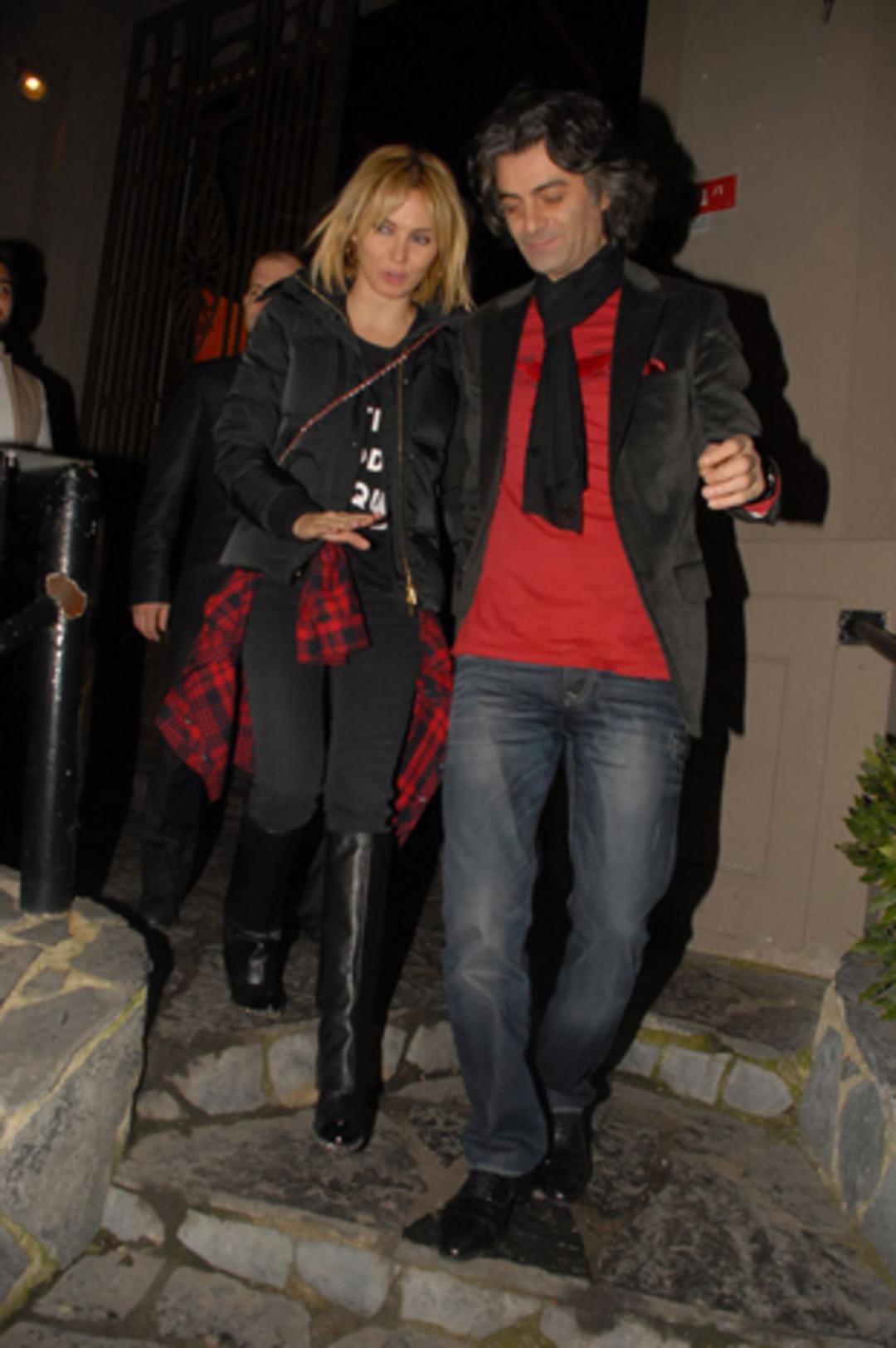 Ece Erken ile Akın Altan barıştı