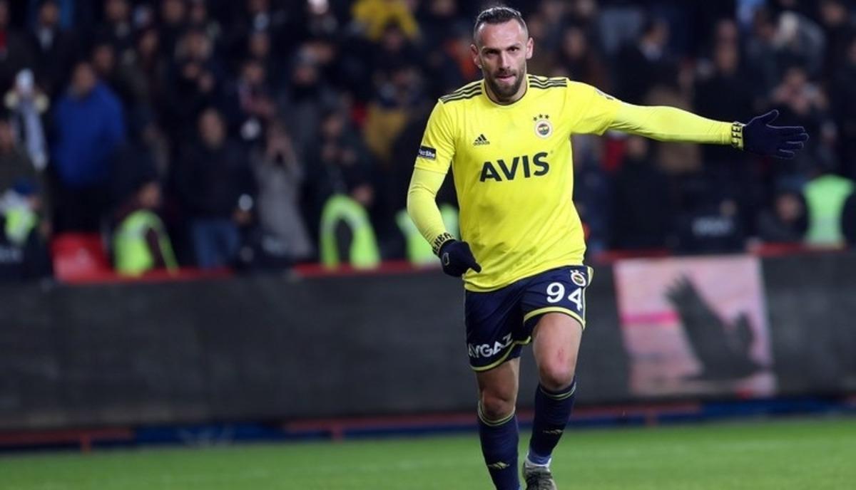 Vedat Muriqi bilin&ccedil;li kart g&ouml;rmekten PFDK'ya sevk edildi