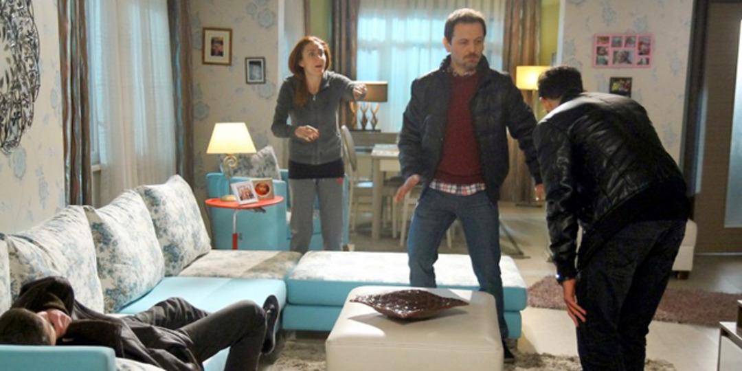 Umutsuz Ev Kadınları 107-108. B&ouml;l&uuml;m Galerisi