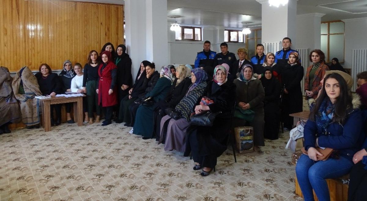 Bayburt&rsquo;ta &ldquo;Aile ve Kadın&rdquo; temalı &ccedil;alıştay