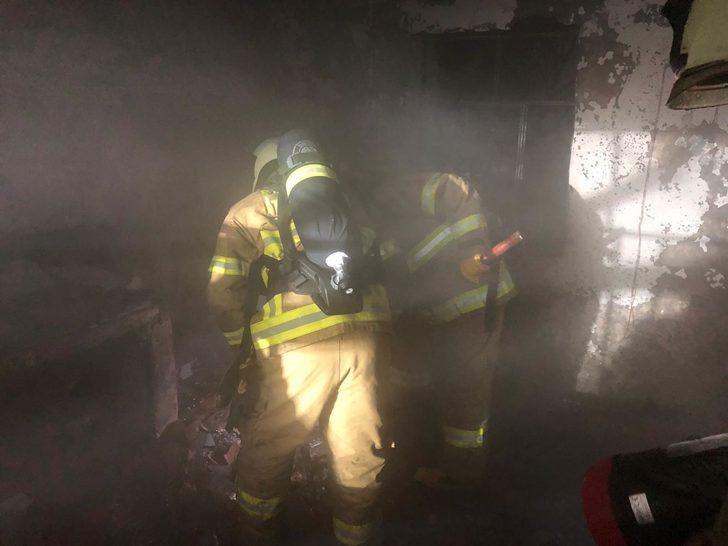 Balıkesir'de acı olay... Yalnız yaşadığı evde çıkan yangında öldü G4