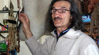 81 il 800 ilçe gezdi, kendisini filozof ilan etti