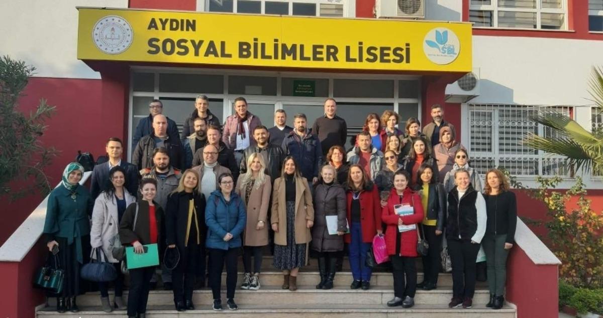 Aydın İl Milli Eğitim M&uuml;d&uuml;rl&uuml;ğ&uuml; &lsquo;&Ouml;nce &ouml;ğretmen eğitimi&rsquo; dedi