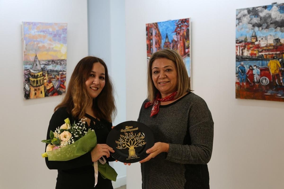 &ldquo;İstanbul&rsquo;un Renkleri&rdquo; sergisi Maltepe&rsquo;de a&ccedil;ıldı