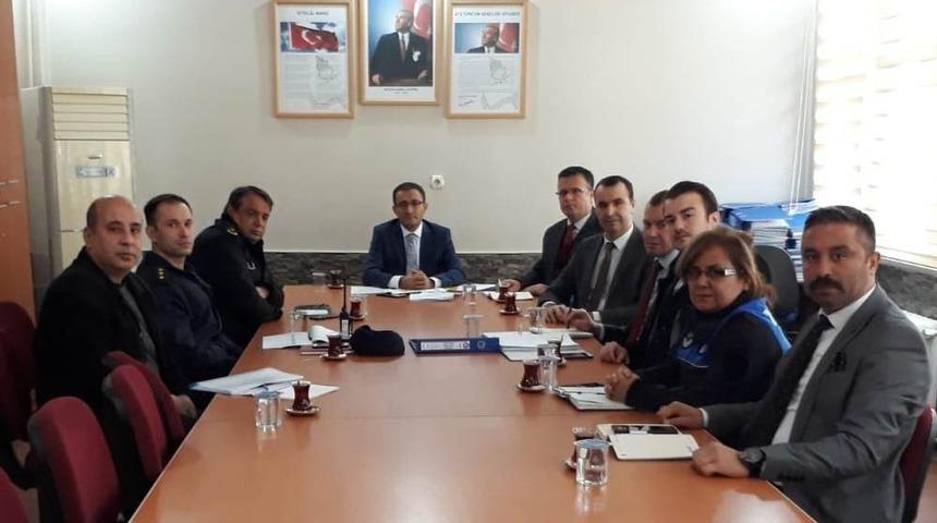 Alaşehir&rsquo;de metruk binalar masaya yatırıldı