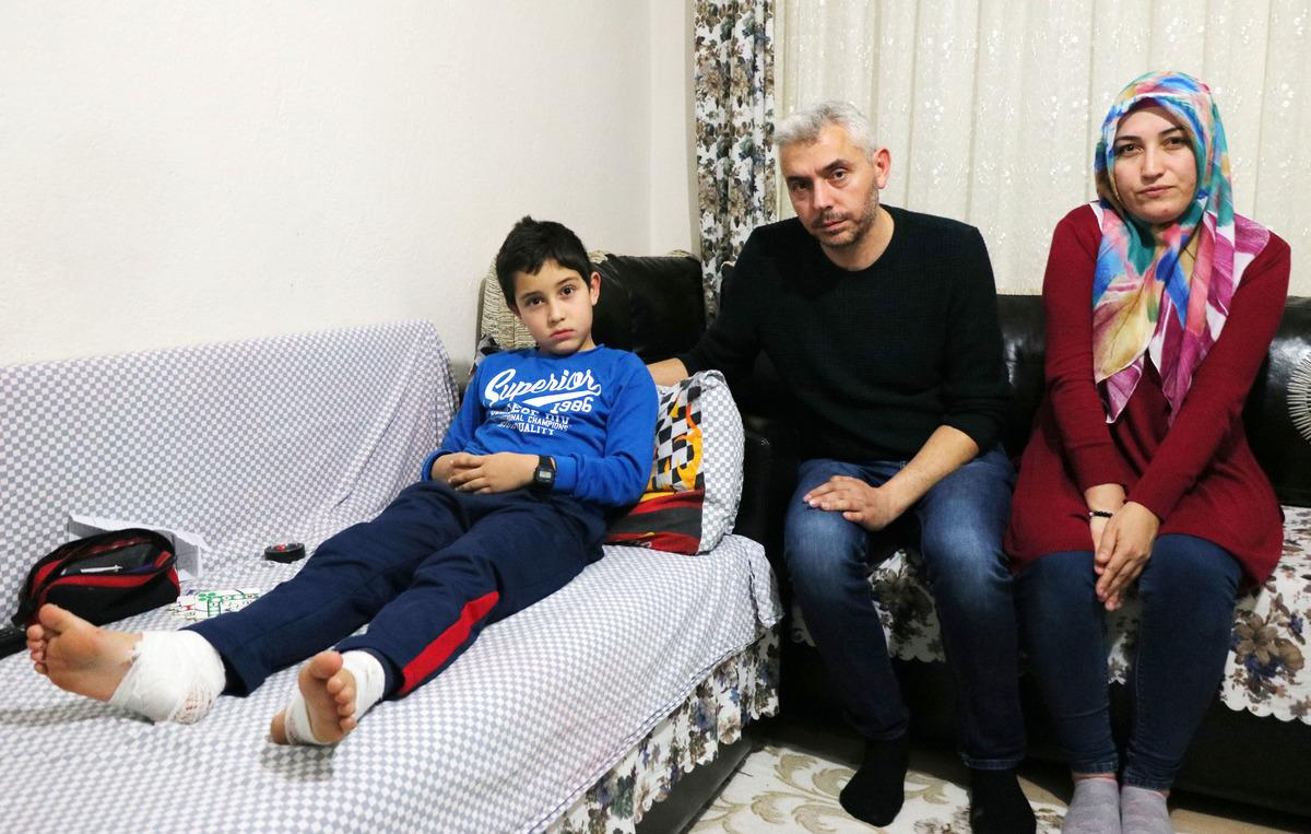 Kar topu oynarken v&uuml;cudunda yanık oluşan 8 yaşındaki Mirzah taburcu oldu