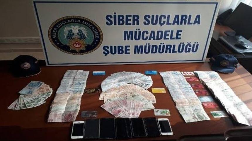 Polis, Kars merkezli 5 ilde 23 adrese operasyon d&uuml;zenledi