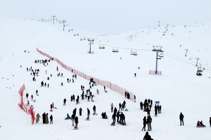 Hesarek Kayak Merkezi'nde sömestir yoğunluğu G4