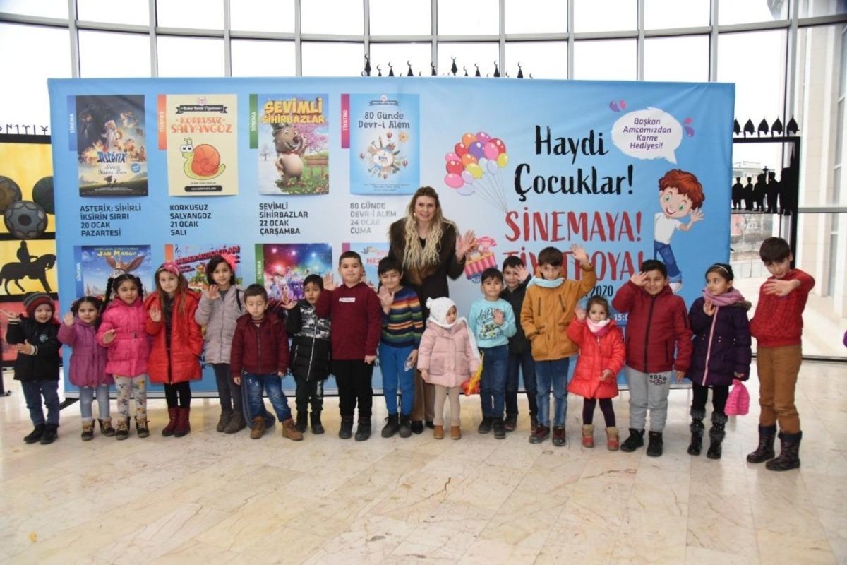 &Ccedil;ocukların tiyatro keyfi