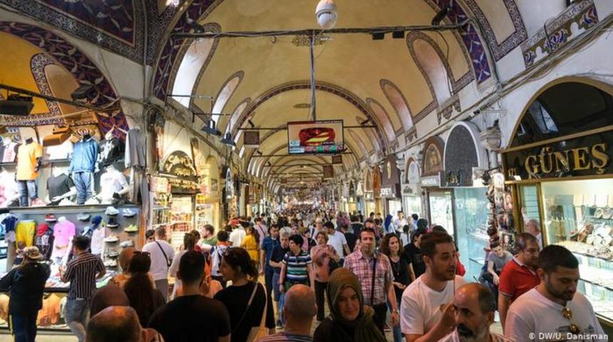Cumhurbaşkanlığı Hükümet Sistemi: Ekonomi politikaları krizi derinleştirdi