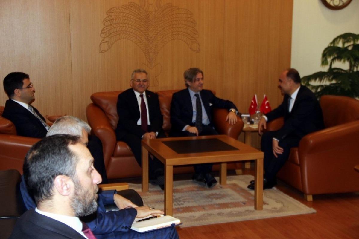 K&uuml;lt&uuml;r ve Turizm Bakan Yardımcısı Demircan Kayseri&rsquo;de