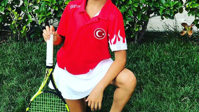 Tenisçi Esila'nın kendi küçük hedefi büyük