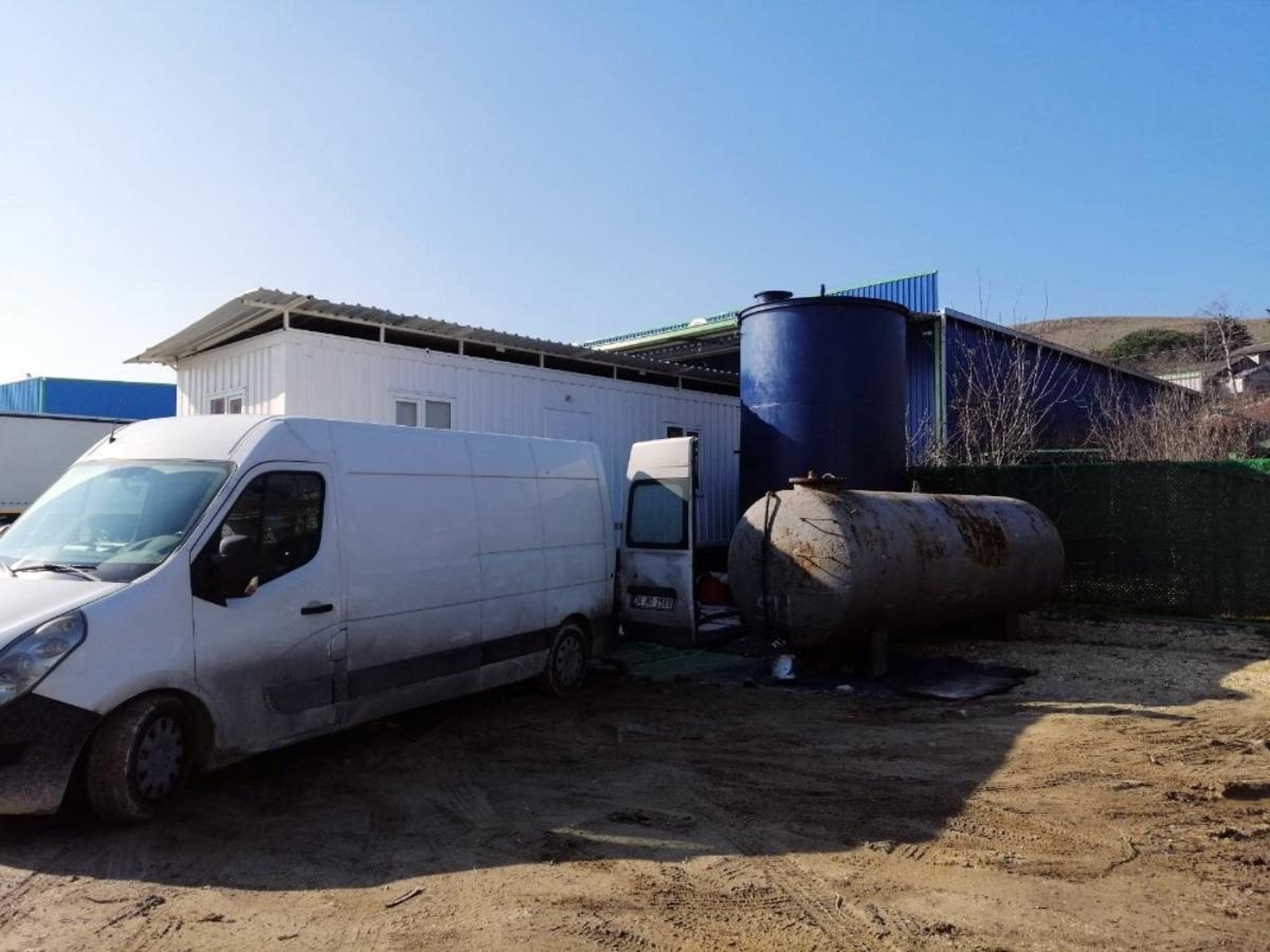 İstanbul'da dev operasyon! 40 ton ele ge&ccedil;irildi