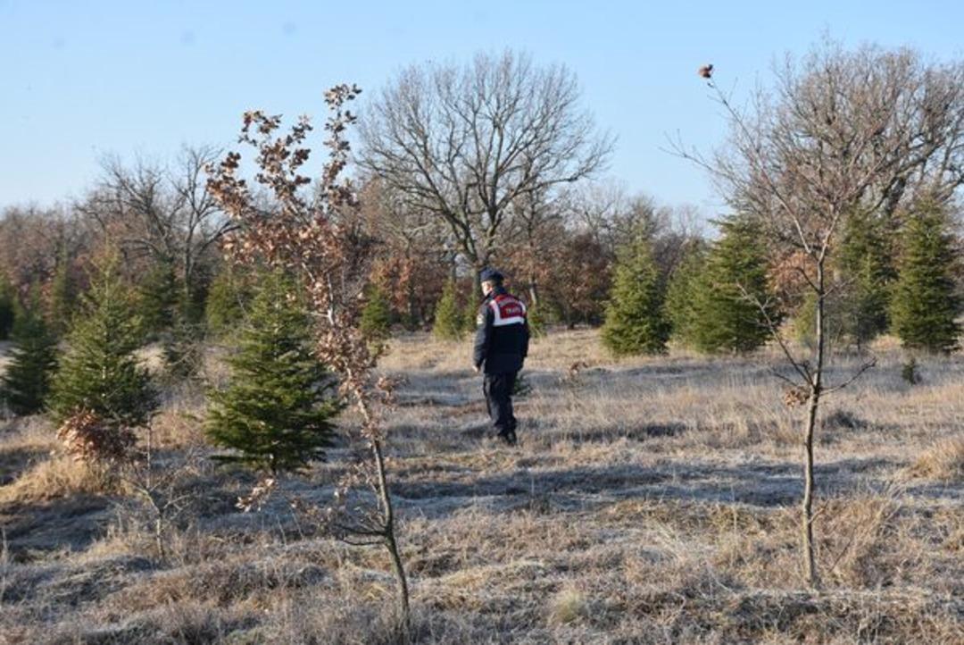 Kırklareli'nde plan&ouml;rden k&ouml;ye 6 &ccedil;anta dolusu uyuşturucu attılar!