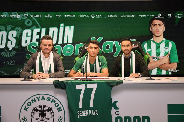 Konyaspor, 2003 doğumlu Şener Kaya ile profesyonel sözleşme imzaladı G1