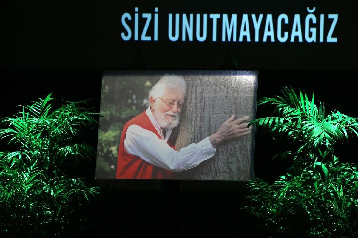 Hayrettin Karaca son yolculuğuna uğurlandı
