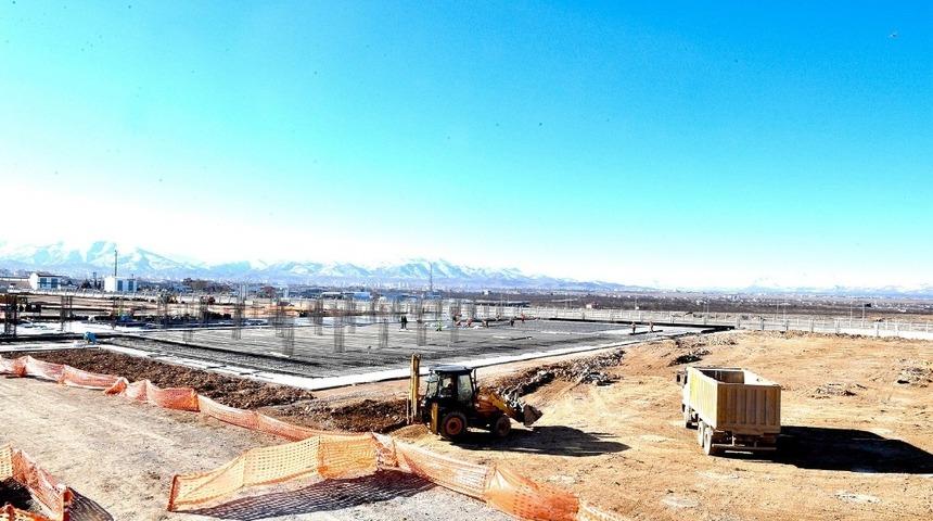 Kuru Kayısı Lisanslı Depoculuk ve Borsası 100 milyon TL&rsquo;ye mal olacak