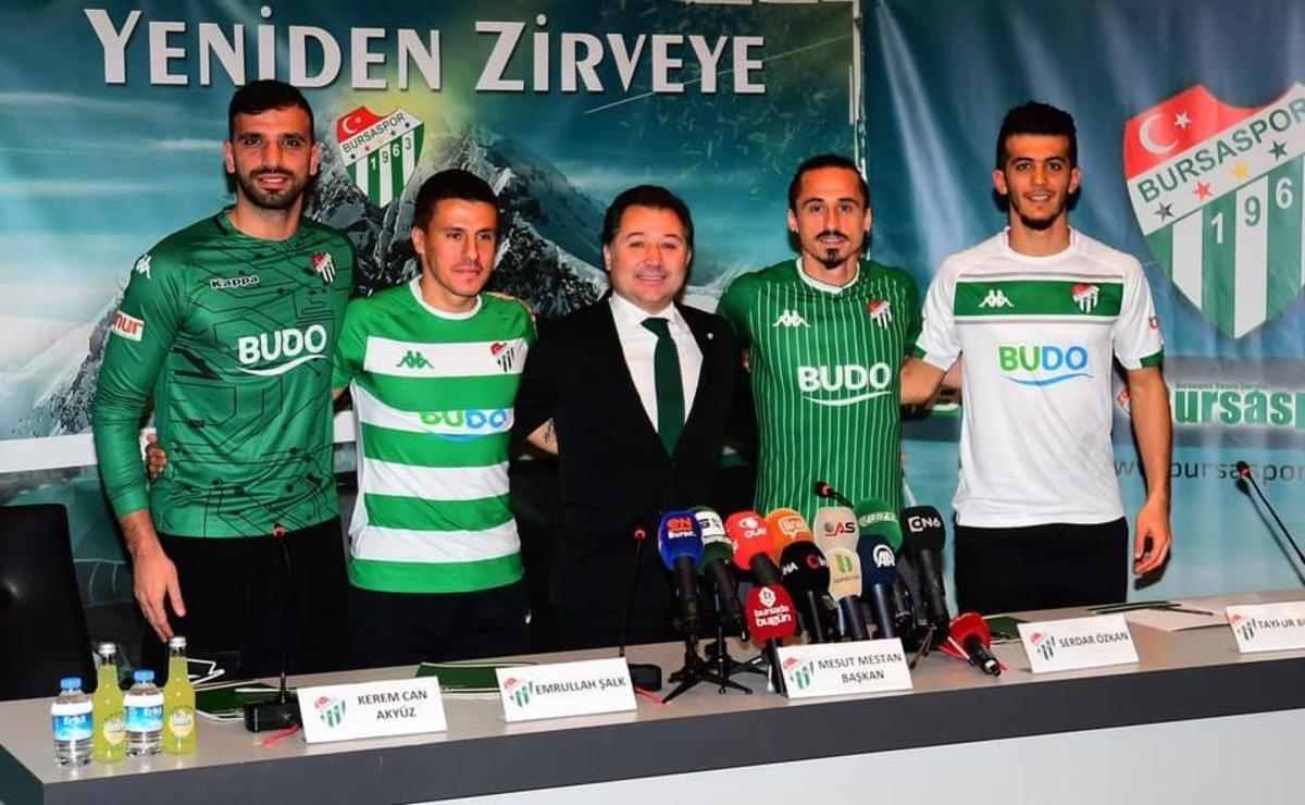 Bursaspor&rsquo;da 4 imza birden!