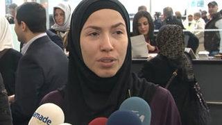 Ünlüler Umre yolcusu