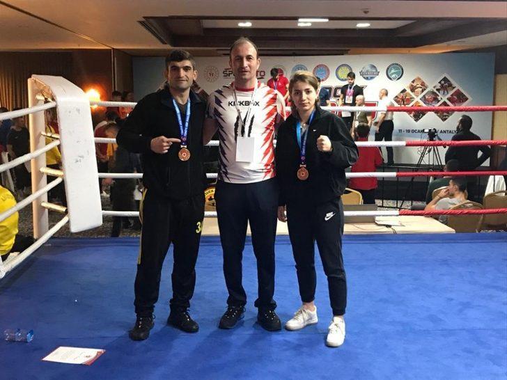 Balıkesirli Kickboksörlerden Madalya Yağmuru G2