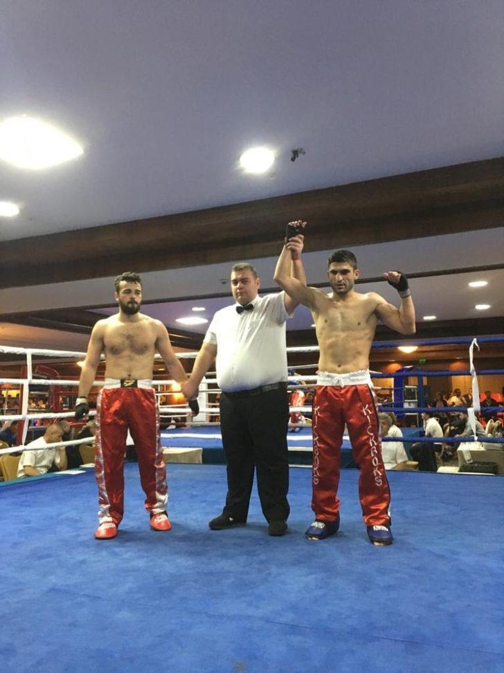 Balıkesirli Kickboksörlerden Madalya Yağmuru G5