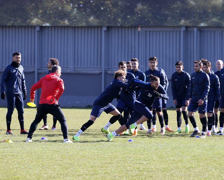 Osmanlıspor, Keçiörengücü maçının hazırlıklarını sürdürdü G1