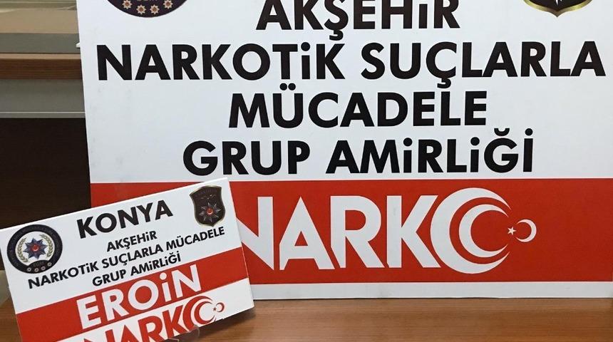 Konya&rsquo;da durdurulan ara&ccedil;ta uyuşturucu bulundu